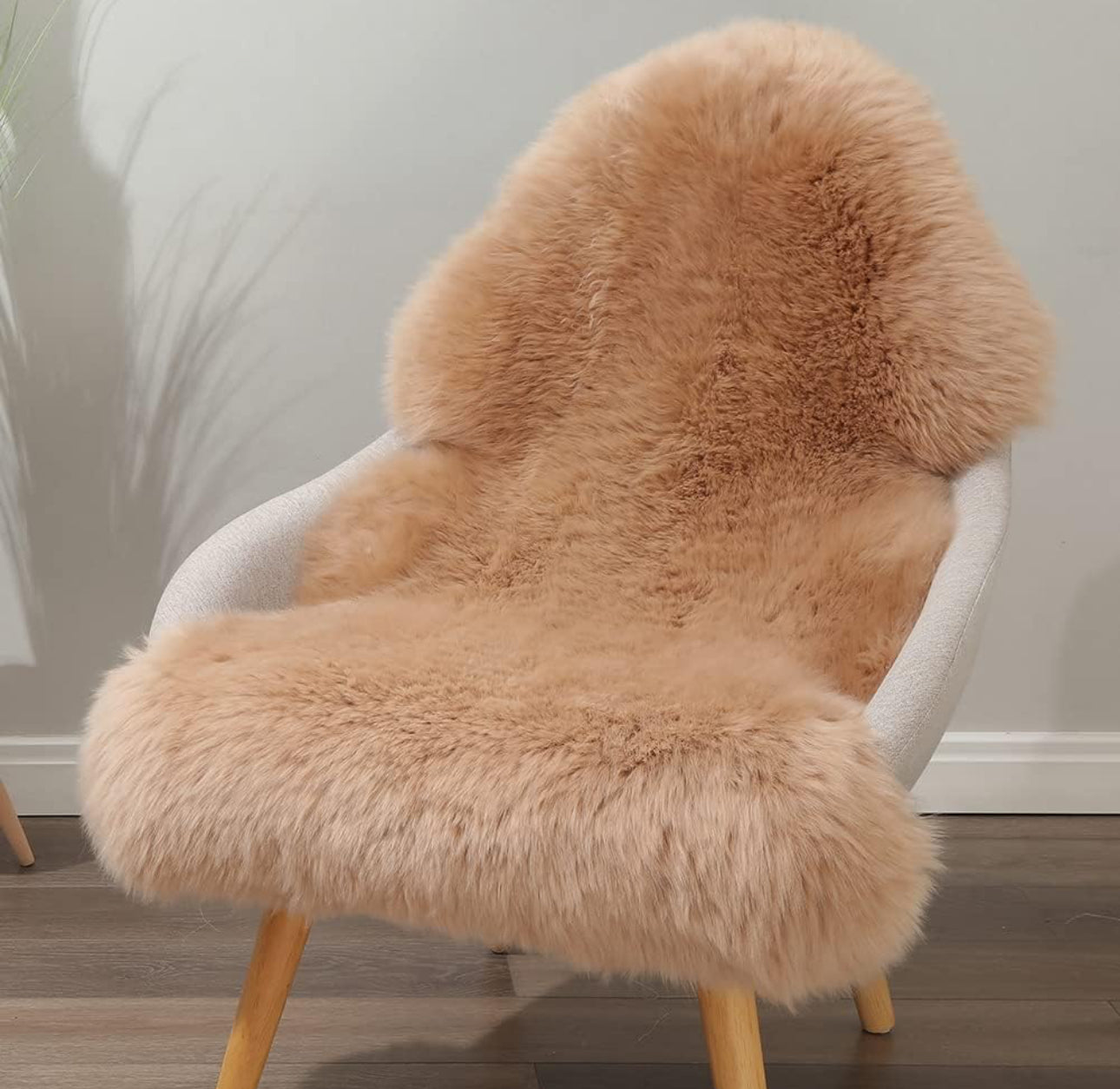 LLB Genuine Sheepskin Area Rug Wool Rug Fur Carpet Fluffy Shaggy Fur Rug for Living Room Kids Bedroom Real Sheepskin Throw Lambskin Rugs Sofa Mat Chair Seat Covers (Tan, 2 x 3 ft Sheepskin)