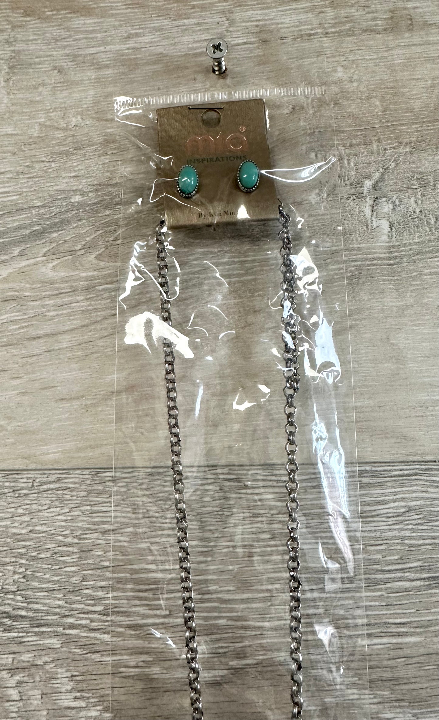 Mia Collection Turquoise earrings and necklace set