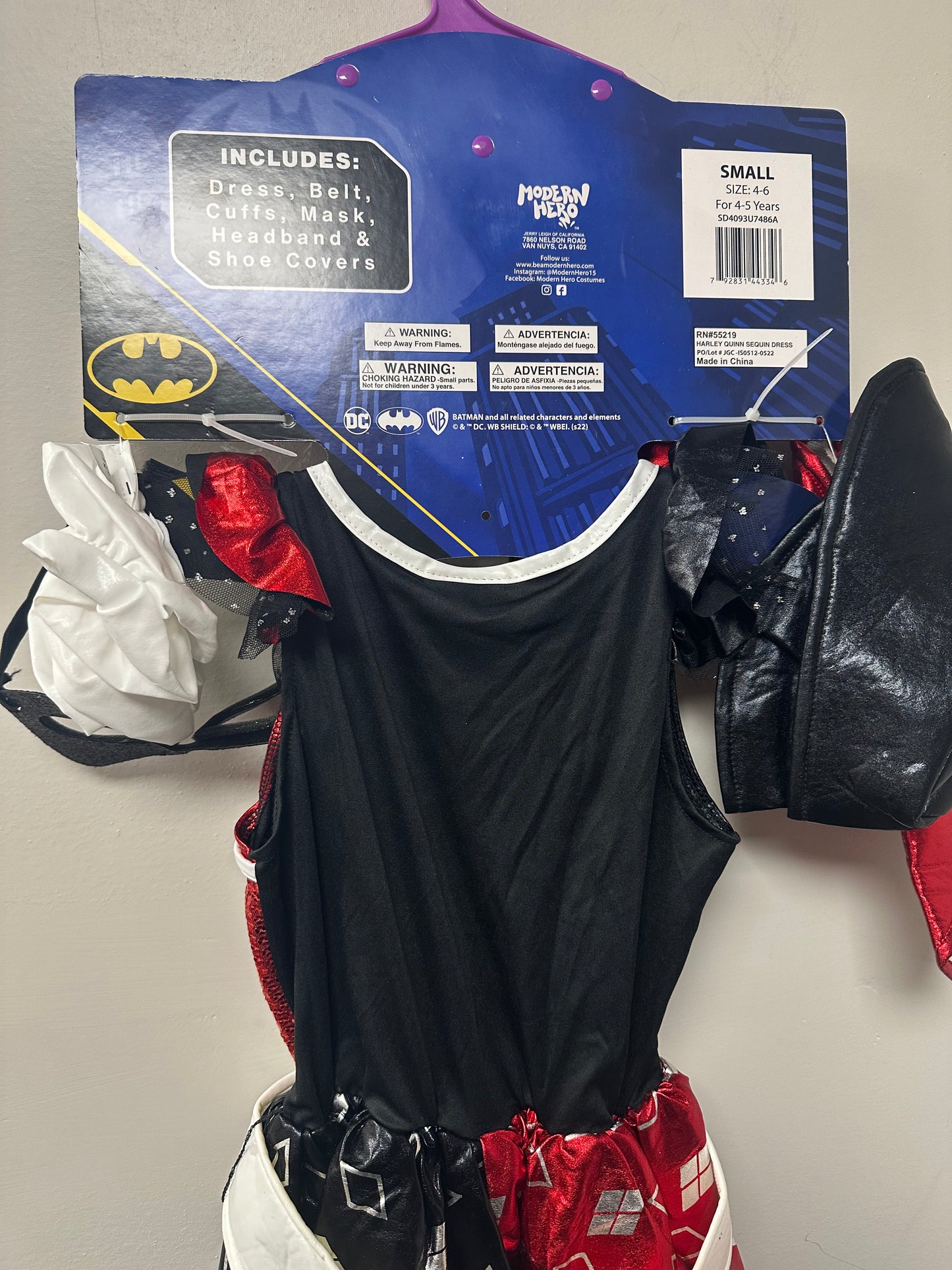 DC Harley Quinn  child costume: Dress, Mask, Cape, Wrist Cuffs & Shoe Covers Costume Set