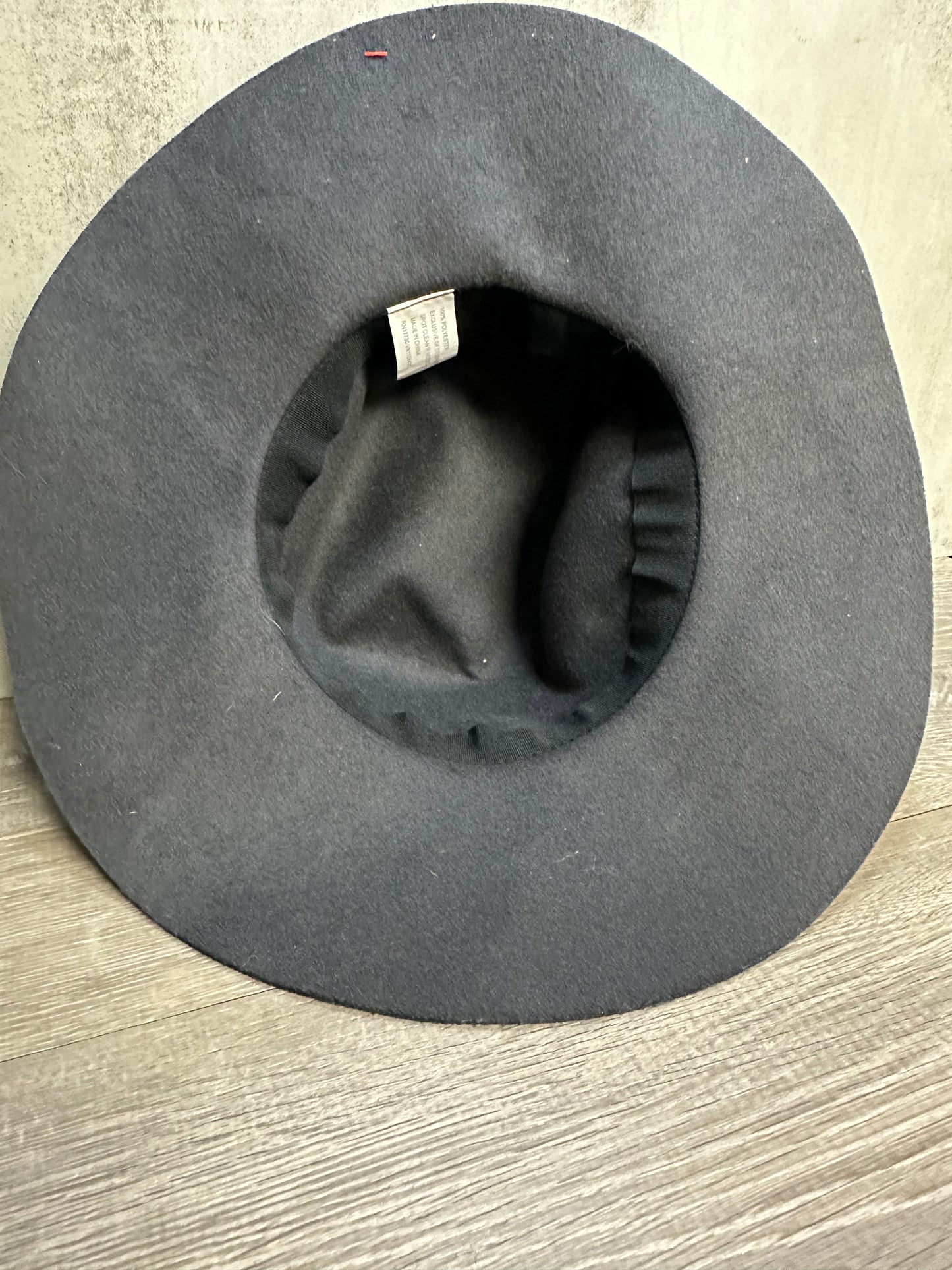 Cat & Jack black wide brim fedora hat (2t-5t)